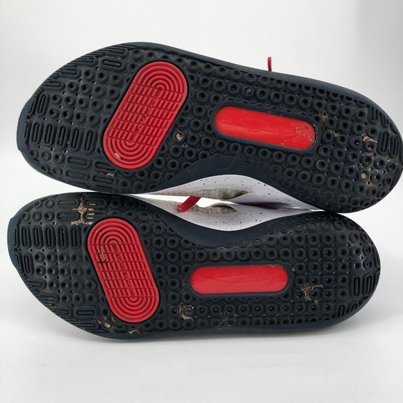 Nike Red & White Striped Athletic Shoes | Stylish Logo Accents main image 6